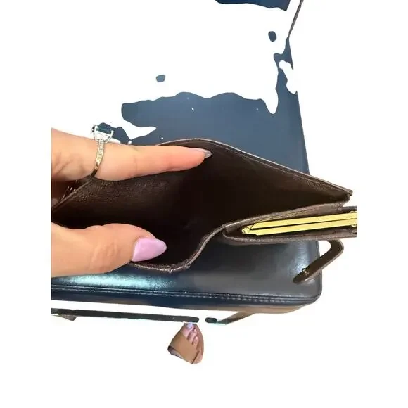 Louis Vuitton Damier Ebene Kisslock wallet*Beautiful Condition with COA - Picture 8 of 9